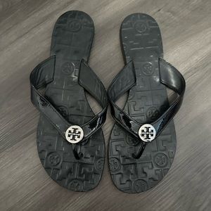 Tory Burch sandals / flip flops
